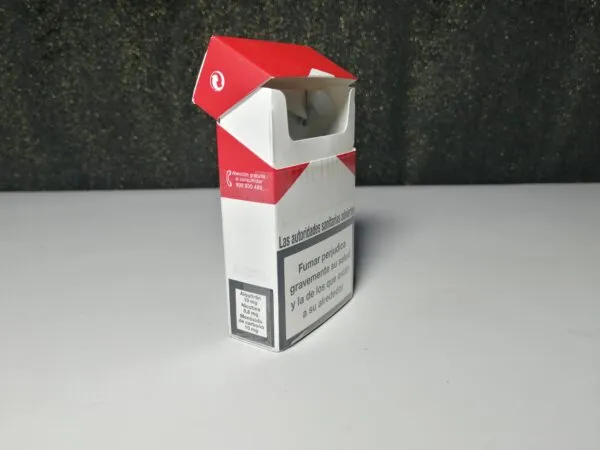 Caja aparición cigarros