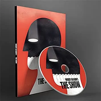 The Show, de Woody Aragón (Inglés)