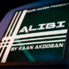 Alibi (Carta firmada al móvil) de Kaan Akdogan and Mark Mason - ROJO