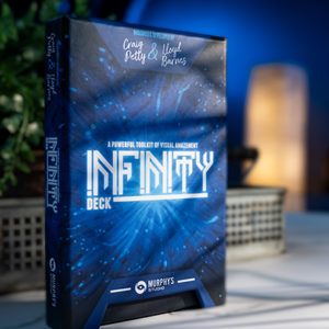 Infinity Deck de Craig Petty y Lloyd Barnes