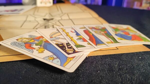 Predicción del tarot, de Creaciones Mágicas - Imagen 2