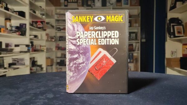 Papperclipped special edition de Jay Sankey