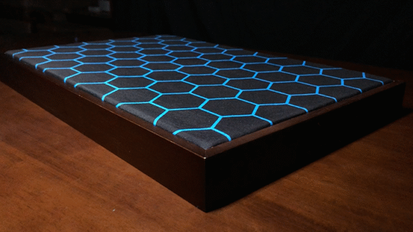 The Cyber Pad de Maibro (Tapete Cyber)