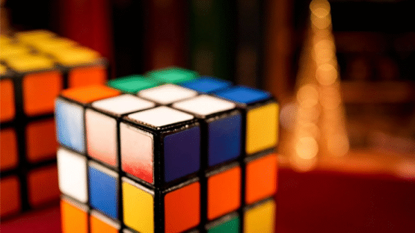 Space Cube de Terry Chou y TCC