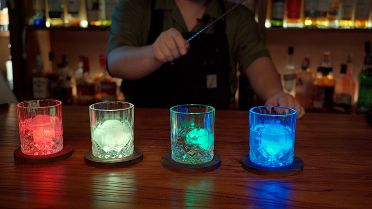 Light Coaster (Full Set) de Bri, Jeimin Lee, y Arbudi (Luz en el vaso)