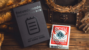 The Bound Deck de Juan Luis Rubiales y Bacon Magic (Baraja encuadernada)