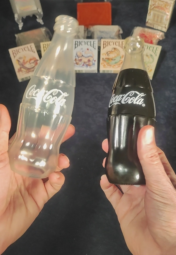 Desaparición botella de látex de Coca Cola