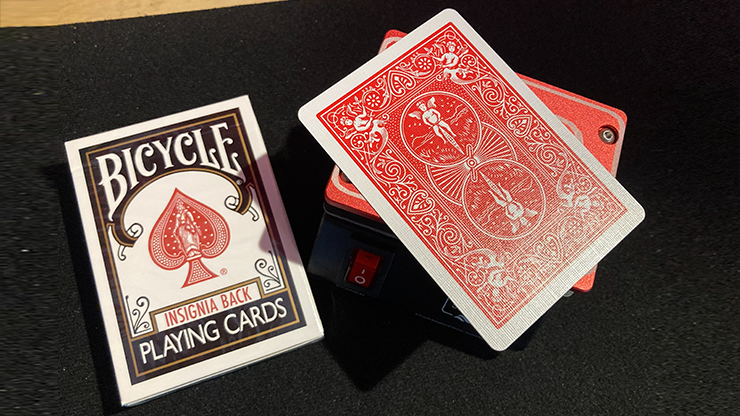 Sellador de barajas Pro Deck Sealer por The Magic Firm - Imagen 2